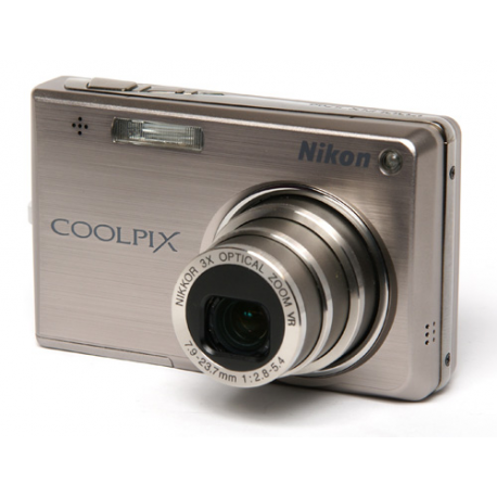 Nikon coolpix S700 Camera